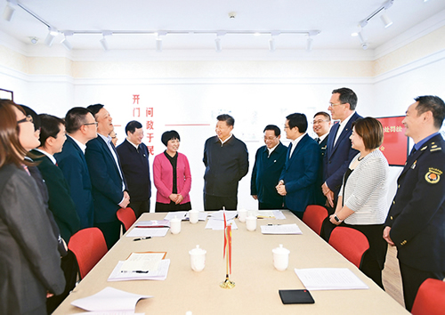 習近平：堅持、完善和發(fā)展中國特色社會主義國家制度 與法律制度